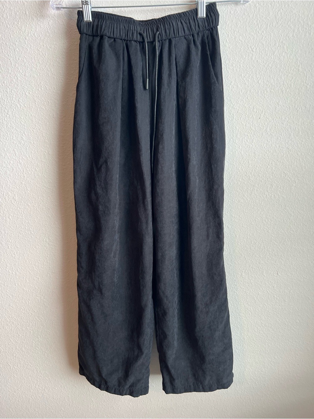 Lulu's Black Wide-Leg Kids Sweatpants with Drawstring